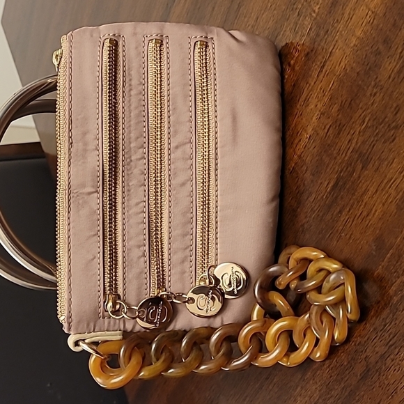 Alexis Hudson wristlet Alexis Hudson wristlet Alexis Hudson wristlet Alexis Huds - Picture 3 of 17